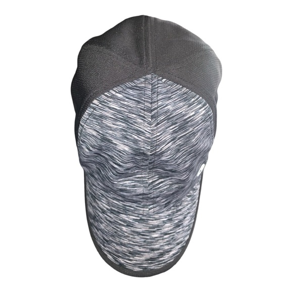 CHAMPION CAP - Picture 2 of 4